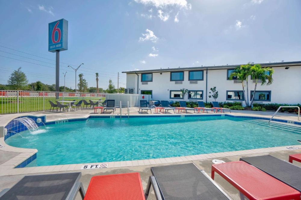 Motel 6-Fort Lauderdale, FL
